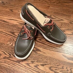 UNWORN- Sebago Docksides- 11- OLIVE GREEN